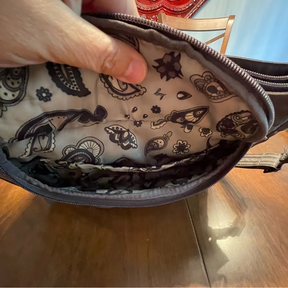 LUG Mambo Crossbody Bag - Picture 6 of 11